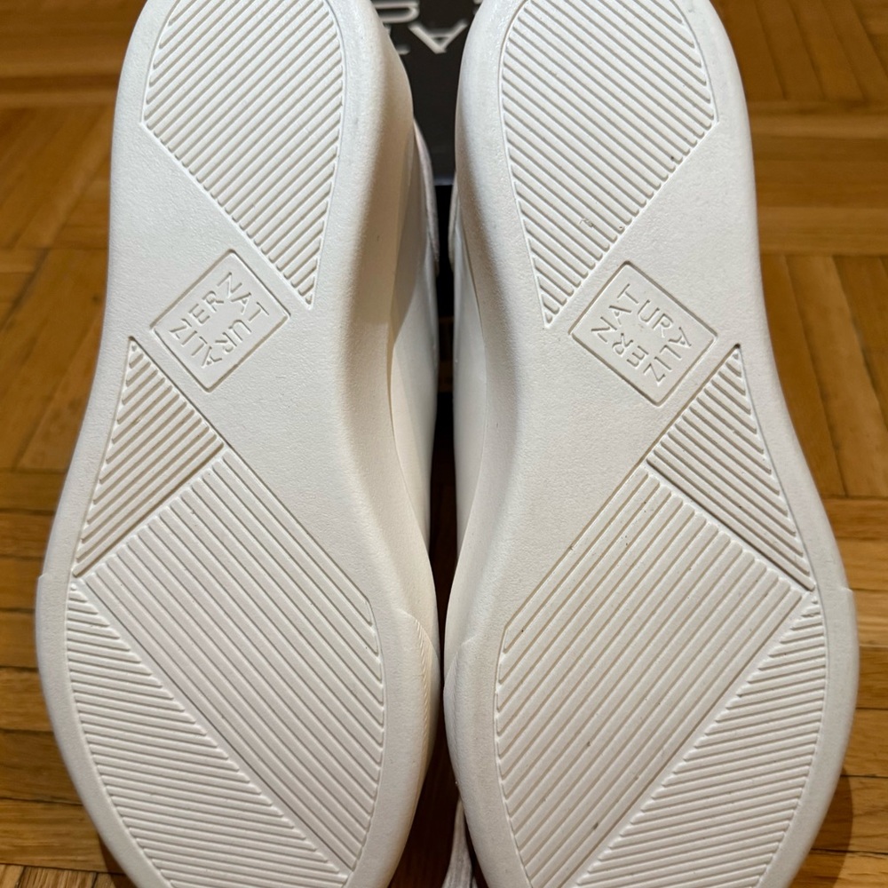 Naturalizer Morrison 2.0 Warm White Linen Leather 6W - Picture 5 of 6